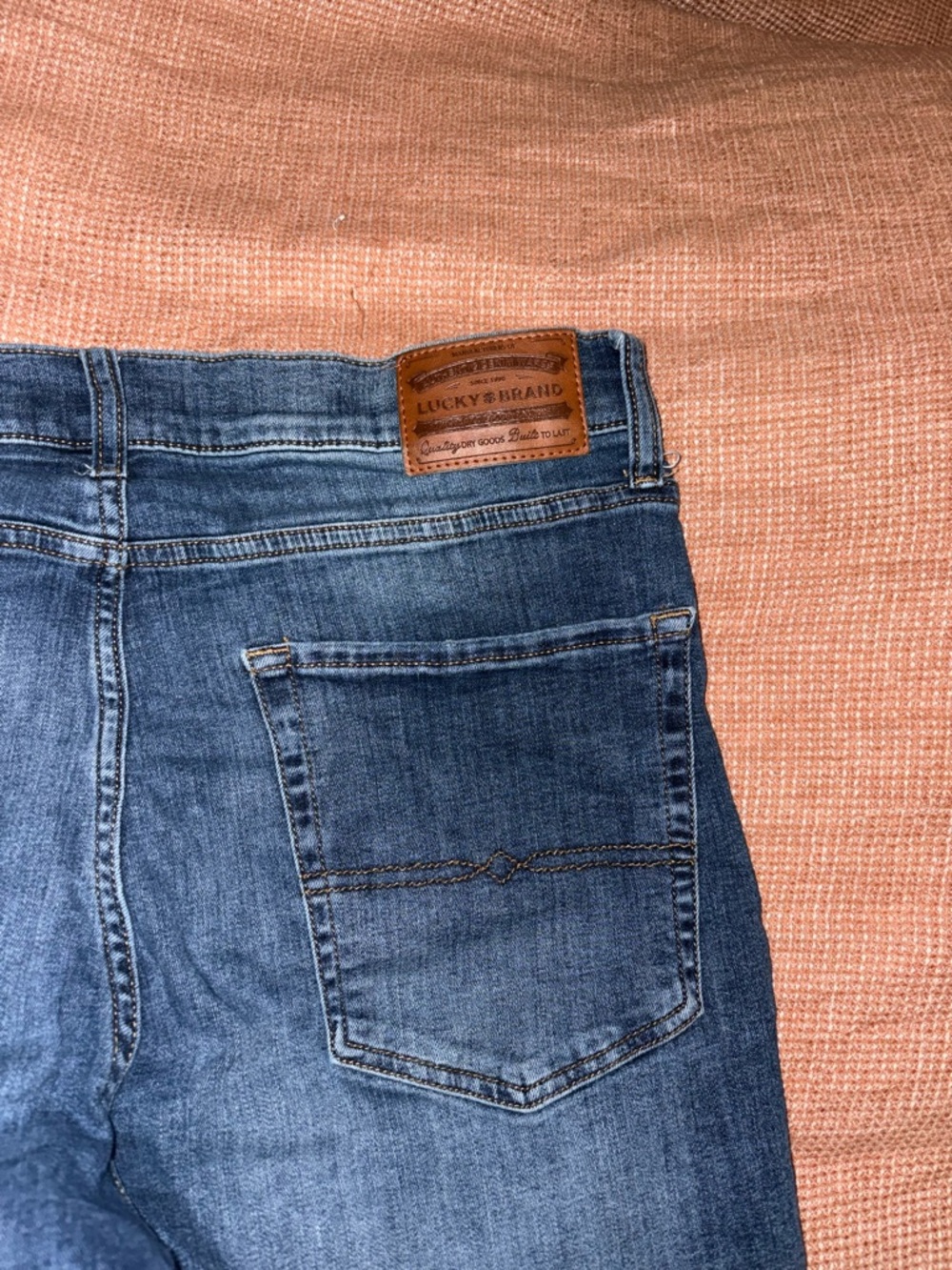 Men's Distressed Blue Lucky Brand Straight-Leg Jeans